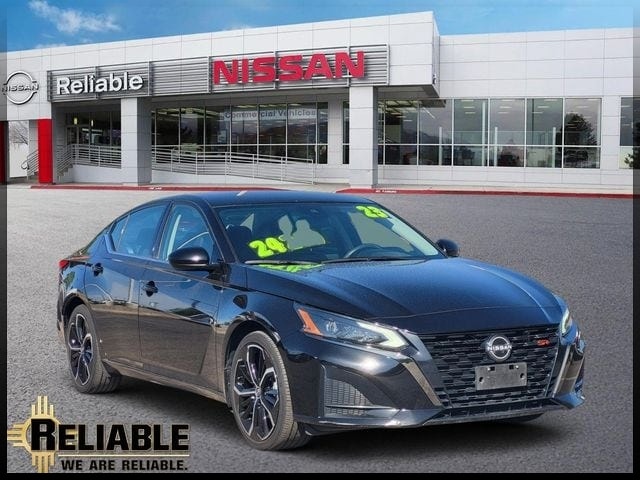 2023 Nissan Altima 2.5 SR FWD