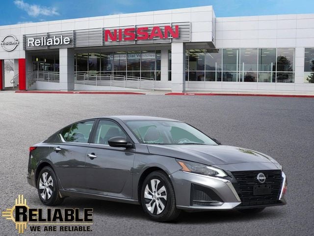 Gray (Gun Metallic) 2024 Nissan Altima 2.5 S FWD Sedan Front-Wheel Drive Continuously Variable Transmission