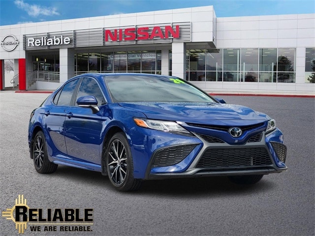 Camry SE