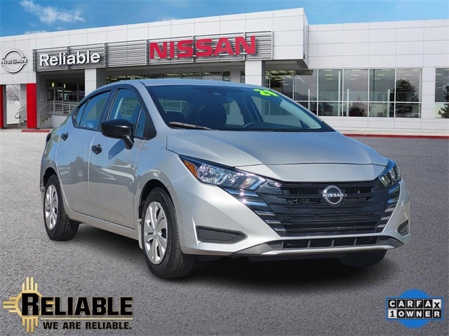 Versa Sedan S