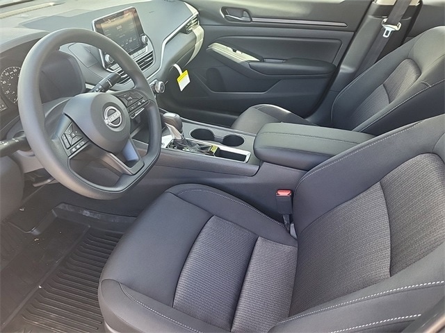 Altima S