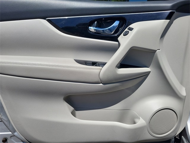 Rogue Sport SL