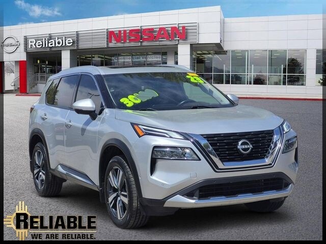 Brilliant Silver Metallic 2023 Nissan Rogue SUV / Crossover All-Wheel Drive Continuously Variable Transmission