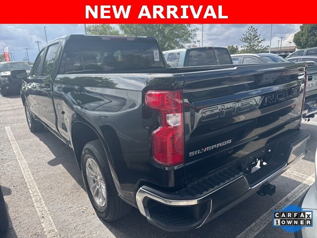 2023 Chevrolet Silverado 1500 LT photo 4
