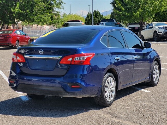 2019 Nissan Sentra S photo 3