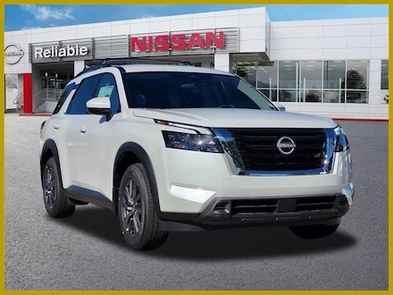 2025 Nissan Pathfinder SV SUV
