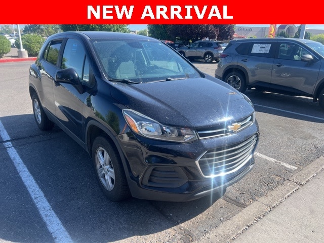 Used 2022 Chevrolet Trax LS with VIN KL7CJNSM7NB511978 for sale in Albuquerque, NM