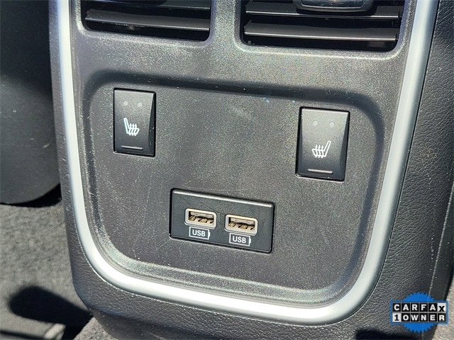 Charger SXT