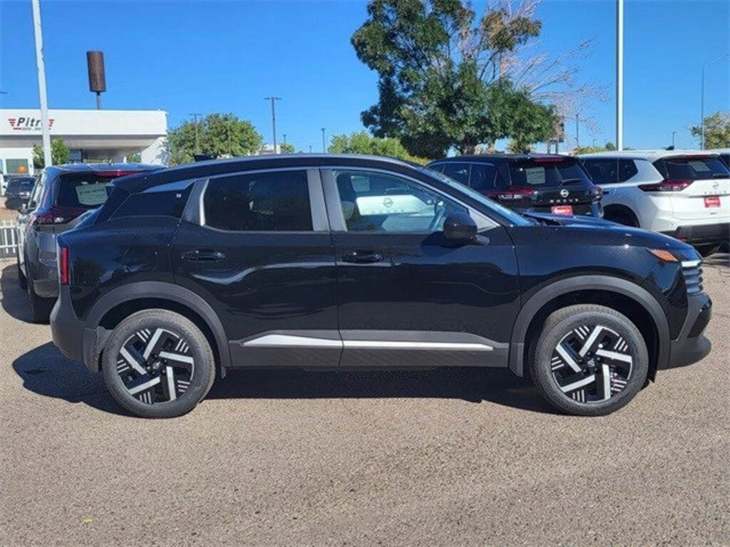 New 2026 Nissan Kicks SV SUV