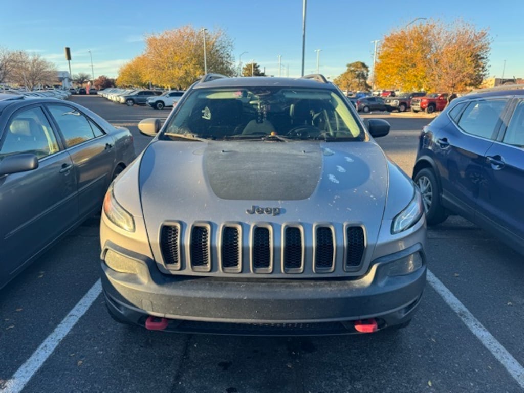 Used 2015 Jeep Cherokee Trailhawk SUV