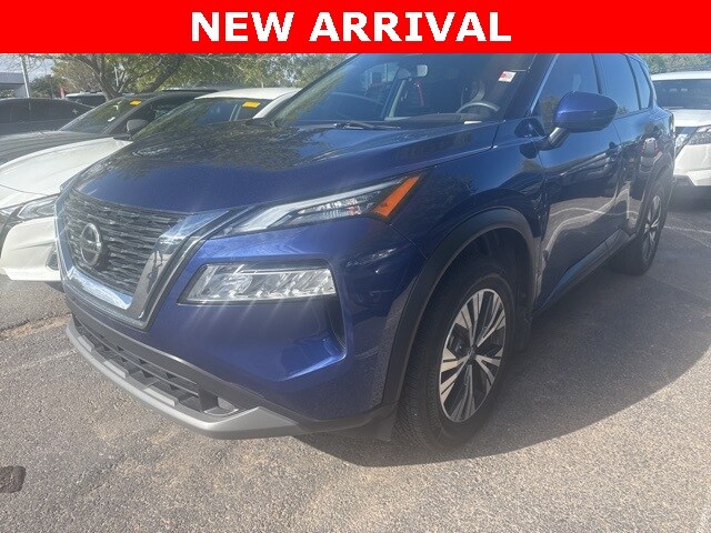 2021 Nissan Rogue SV photo 3