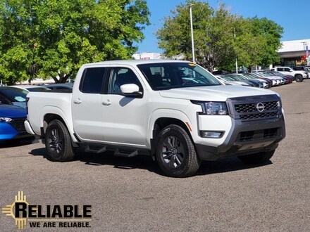 2025 Nissan Frontier SV Truck