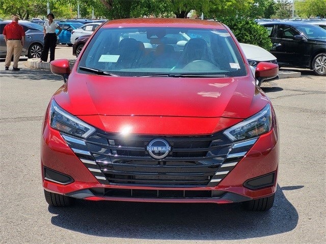 Versa Sedan SV