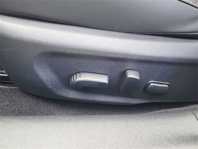 Sentra SR