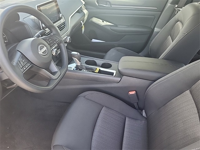 Altima S