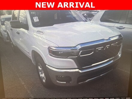 2025 Ram 1500 Big Horn/Lone Star Truck