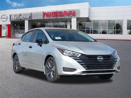 2025 Nissan Versa 1.6 S Sedan