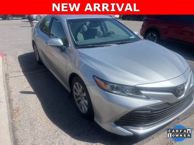 Camry LE