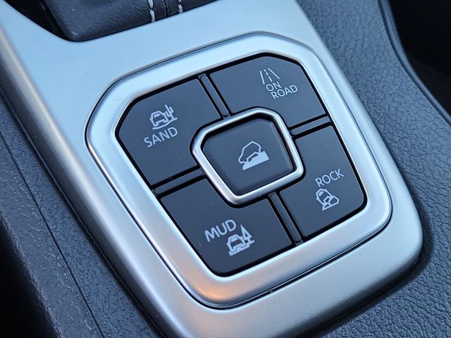 2026 Nissan Frontier SV - Photo 14
