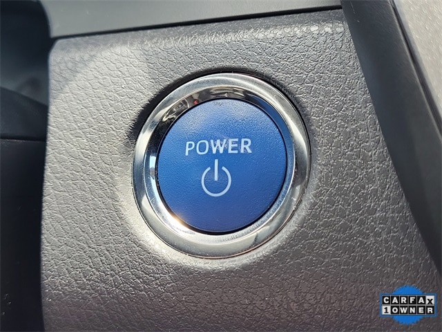 Camry Hybrid XLE