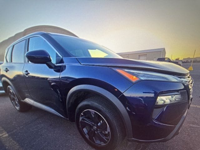2025 Nissan Rogue SV FWD's photo