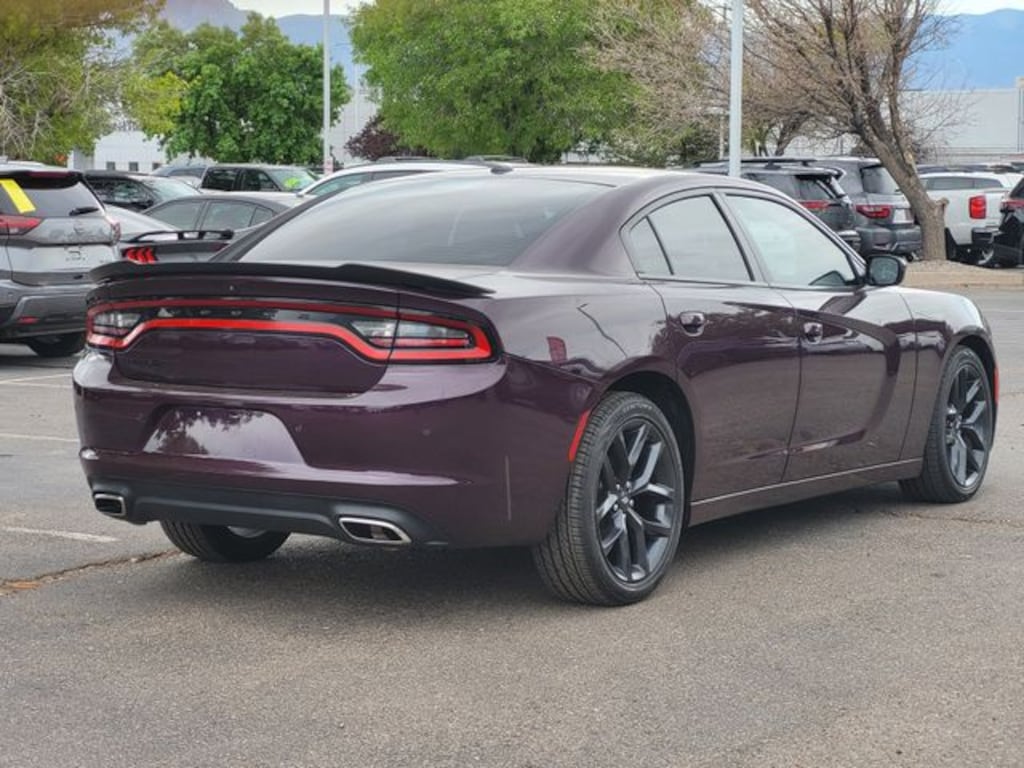 Used 2022 Dodge Charger SXT Sedan