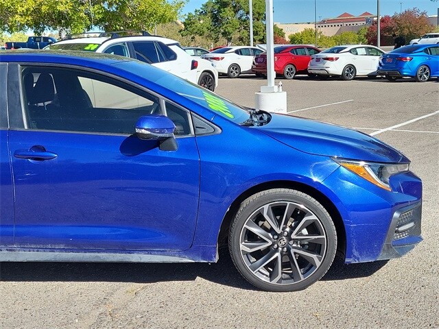 2021 Toyota Corolla SE photo 2