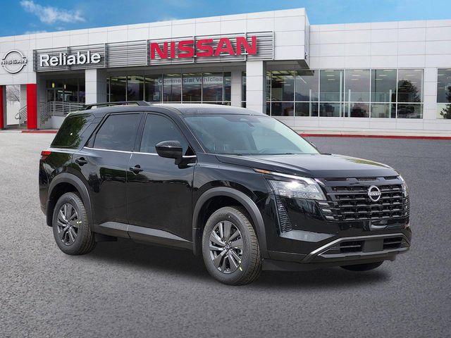 2026 Nissan Pathfinder SV 4WD's photo