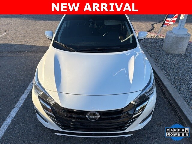 2024 Nissan Versa SV photo 2