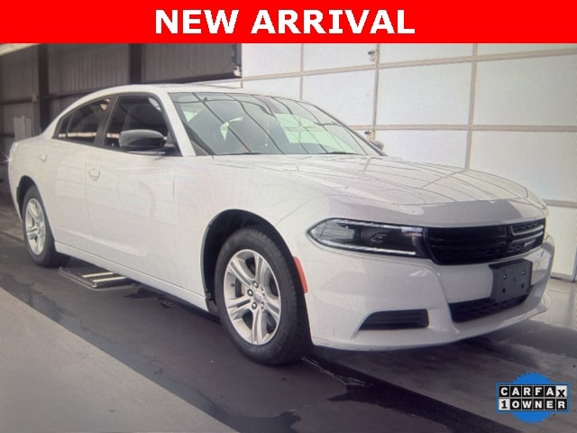 Charger SXT