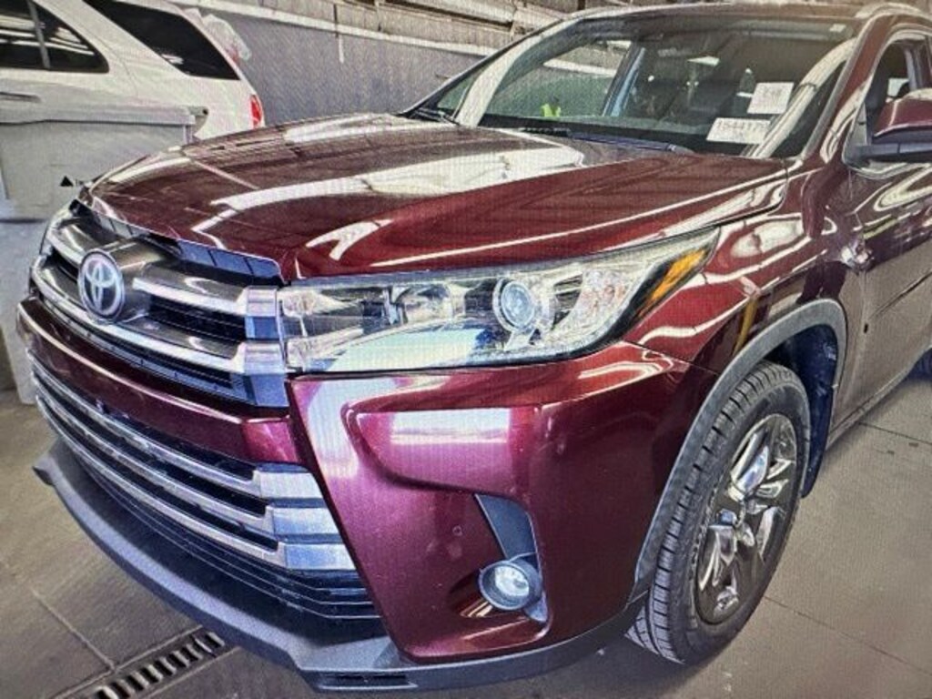 Used 2019 Toyota Highlander Limited Platinum SUV