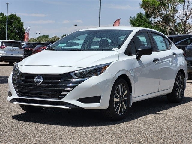 Versa Sedan S