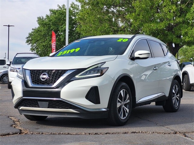 2020 Nissan Murano SV photo 3