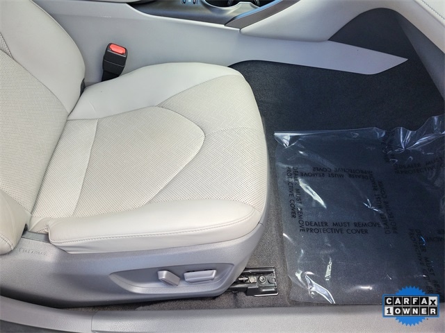 Camry Hybrid XLE