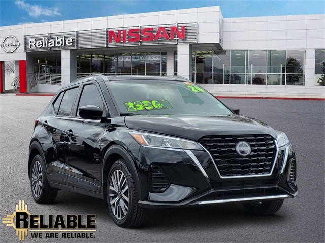 2024 Nissan Kicks SV's photo