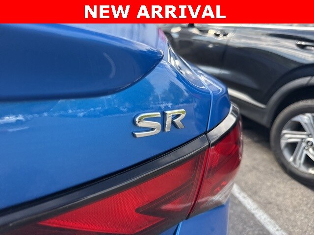 2021 Nissan Sentra SR photo 4