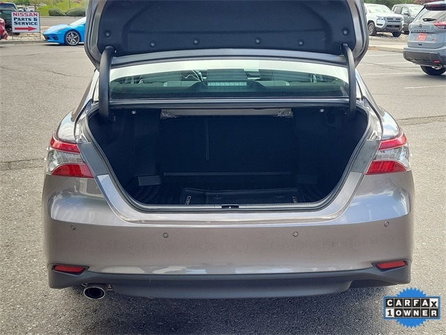 Camry Hybrid XLE