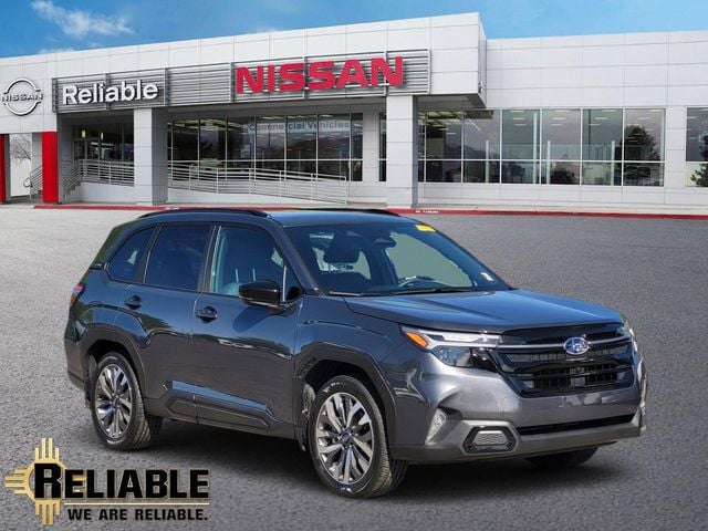 2025 Subaru Forester Touring's photo