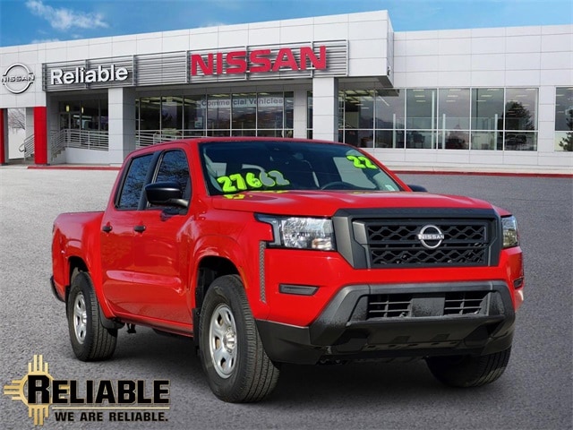 2022 Nissan Frontier S's photo