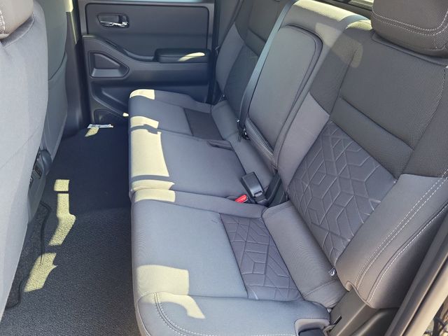 2026 Nissan Frontier SV - Photo 9