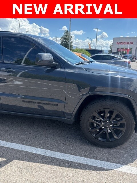 2018 Jeep Grand Cherokee Altitude photo 4