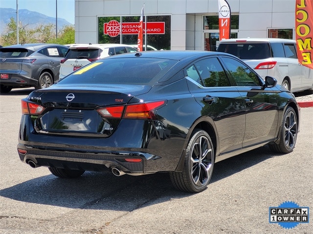 Altima SR
