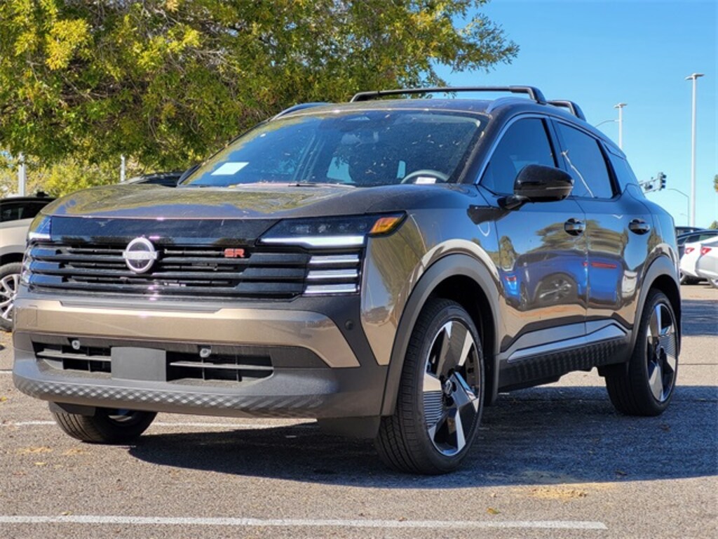New 2026 Nissan Kicks SR SUV