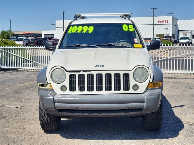 Used 2005 Jeep Liberty Sport with VIN 1J4GK48KX5W600318 for sale in Albuquerque, NM