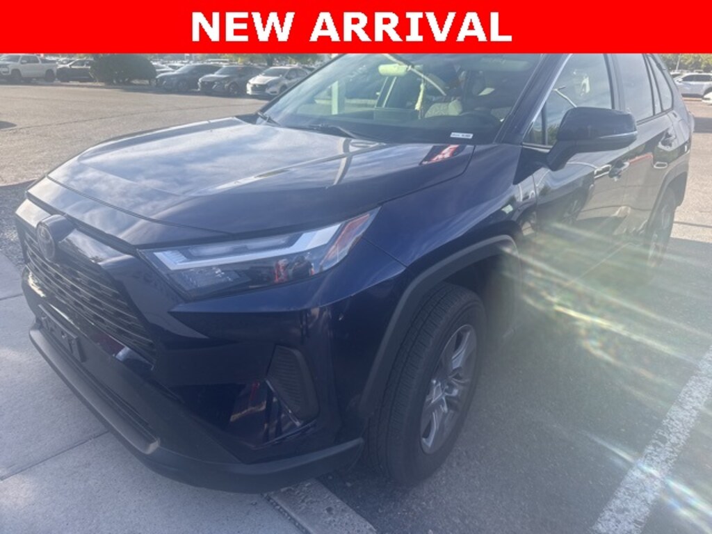 Used 2025 Toyota RAV4 Hybrid XLE SUV