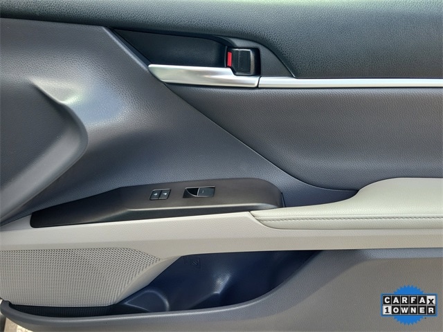 Camry Hybrid XLE
