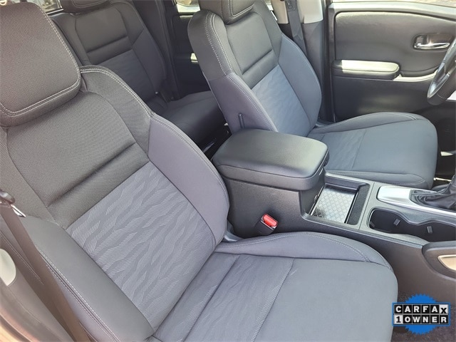 Frontier Crew Cab SV