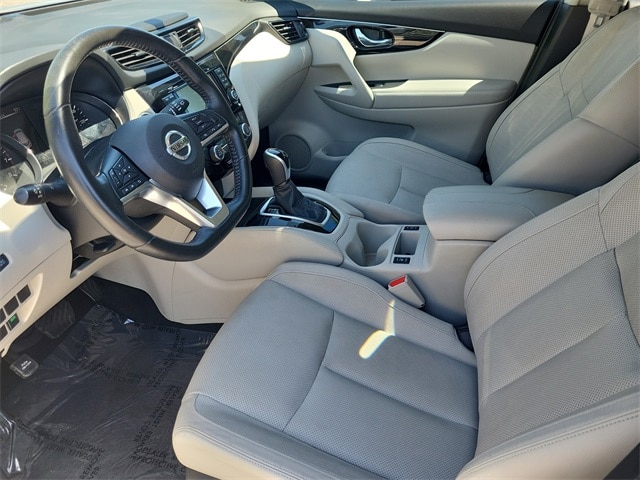 Rogue Sport SL