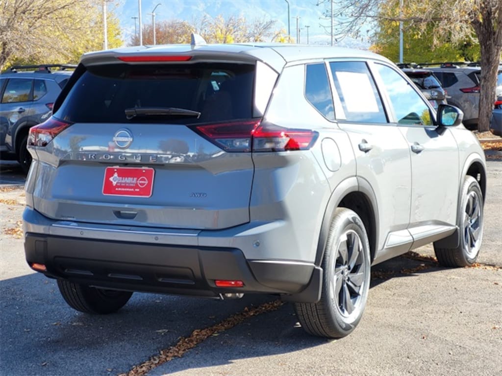 New 2026 Nissan Rogue SV SUV