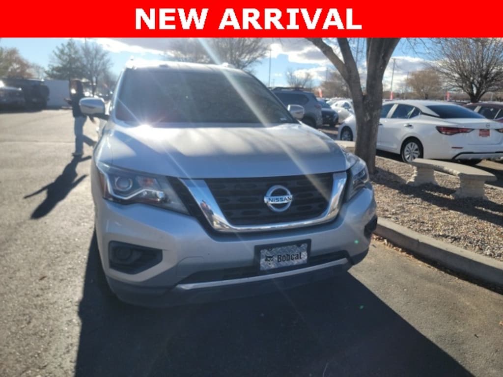 Used 2018 Nissan Pathfinder S SUV